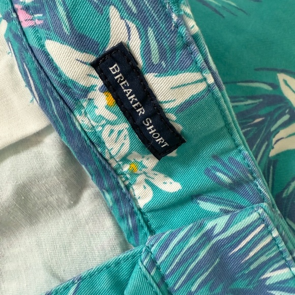 Vineyard Vines Men’s Tropical Floral Curacao Breaker Shorts Classic Fit - Picture 5 of 5